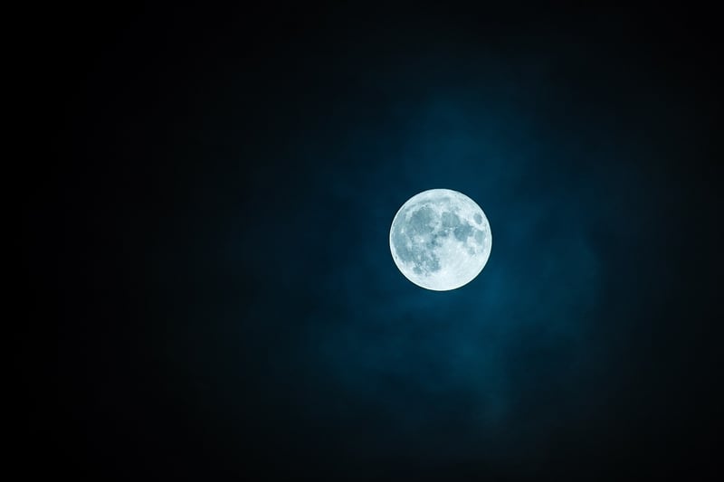 Moonbeam lovers